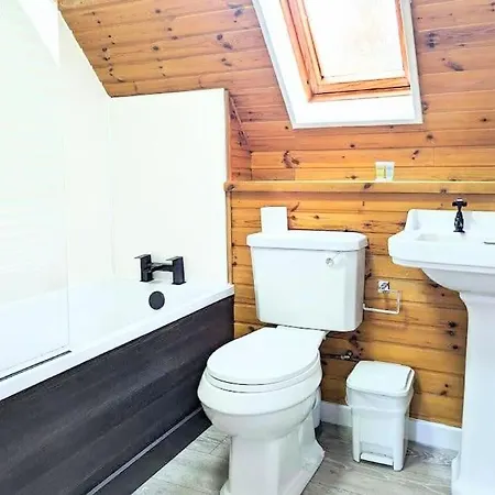 Вилла Balor 1 - Hot Tub-Perth-Pets Экстерьер фото